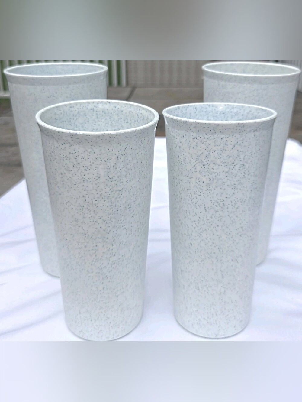 4 Vintage Blue Speckled Tupperware Tumblers Stacking Cups 107-16oz & 115-12oz